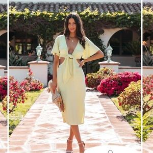 Vici Cutout MIDI Dress